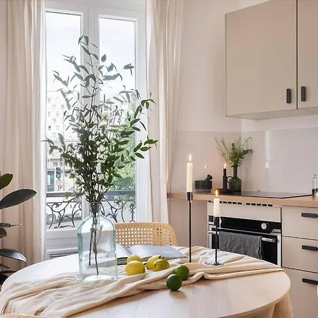 Sirene - 2 A Batignolles パリ