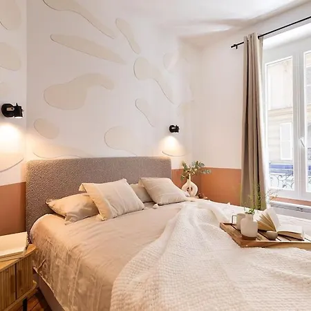 Sirene - 2 A Batignolles Paris