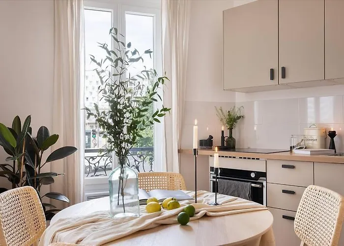 Sirene - 2 A Batignolles Paris