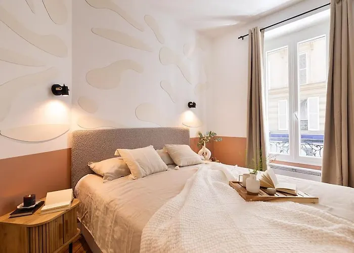 Sirene - 2 A Batignolles Paris